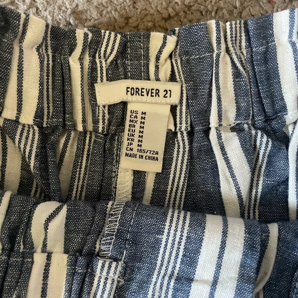 Forever 21 Flowy Striped Shorts - Image 8