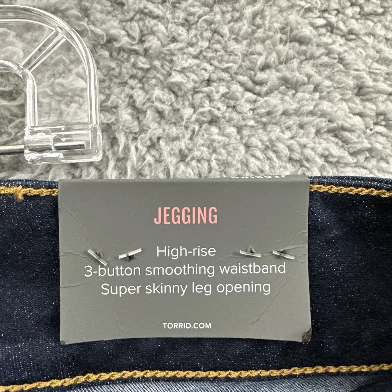 NWT Torrid Jeggings Skinny High Rise Jeans Stretch Preppy‎ Women's 26 Short x 26 - Image 3