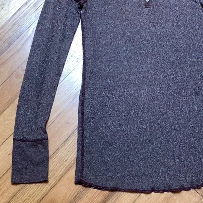 Michael Stars Shine Metallic Dark Red Henley Long Sleeve Stretchy Top One Size - Image 3