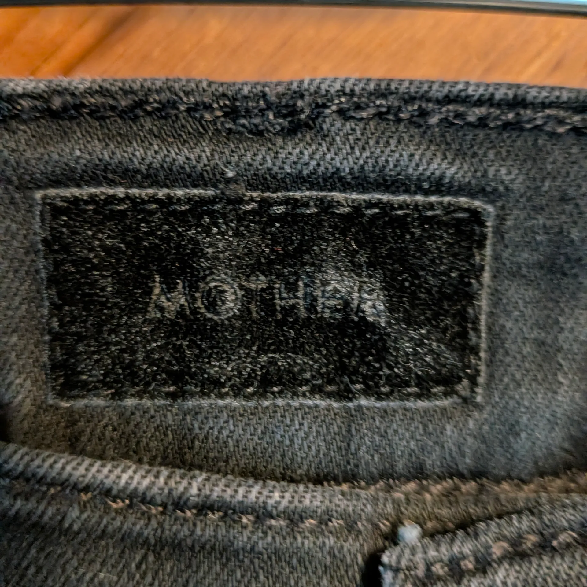 MOTHER Stunner Zip Ankle Step Fray Jeans Size 23 Black - Image 3