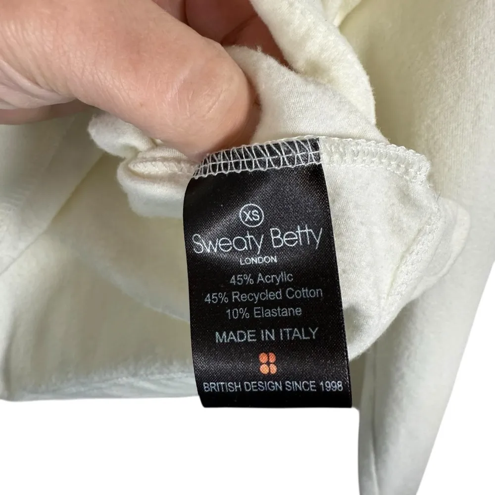 Sweaty Betty Women’s Escape Luxe Cropped Fleece Hoodie in Ivory Size XS - Image 13