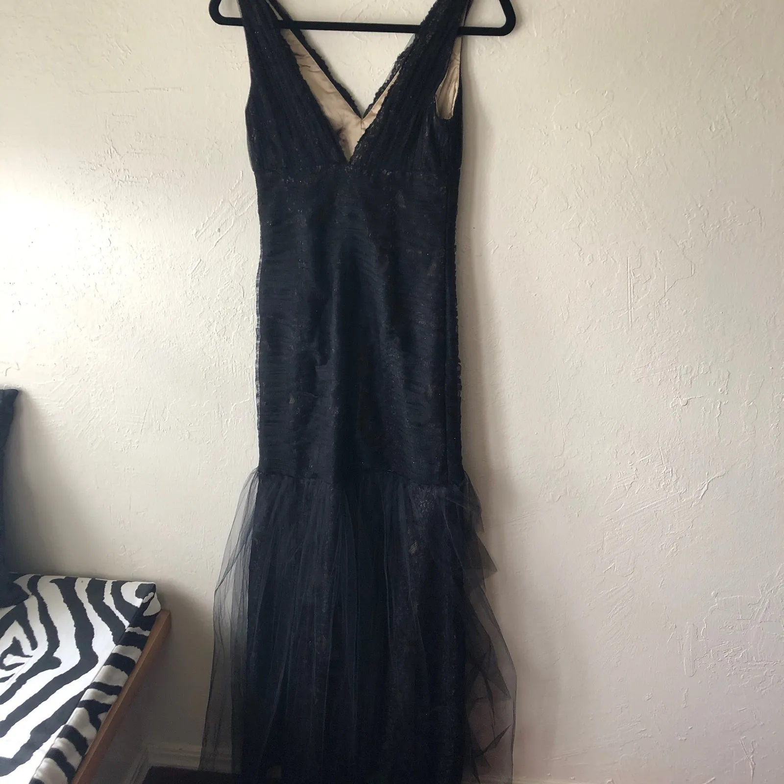 Monique Lhullier Lusting Over You Black Gown Size 2 - Image 8
