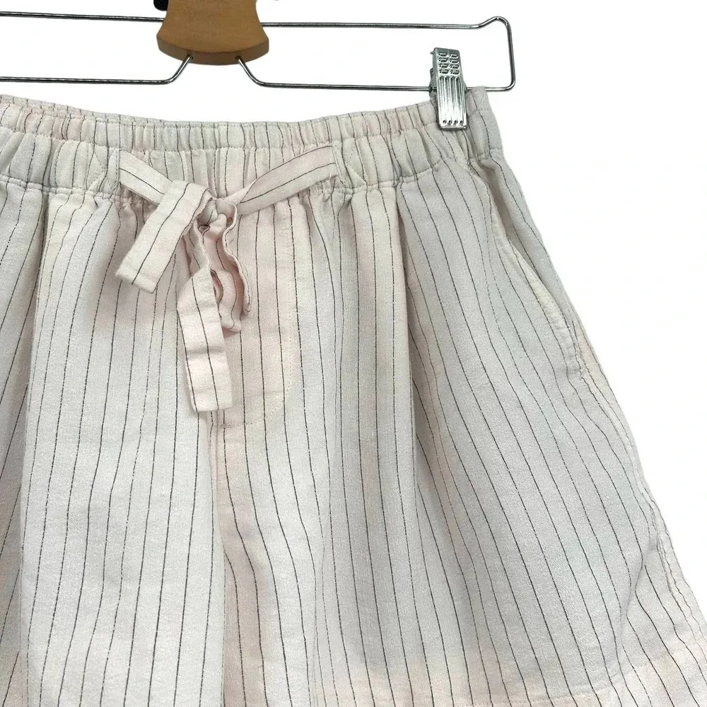 Vince  Pencil-stripe Drawstring‎ Linen Blend Shorts in Pink Size Small - Image 2