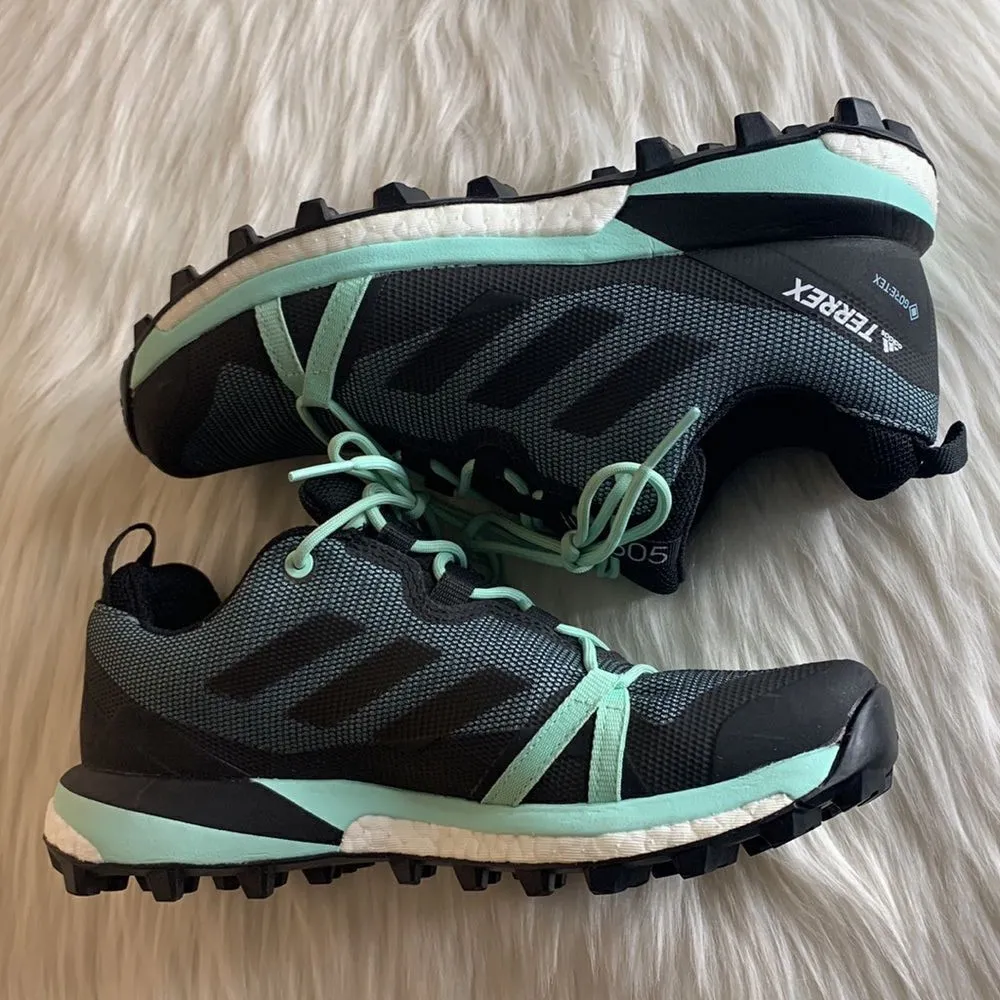 ADIDAS WOMEN’S 305 TERREX SKYCHASER LT GTX Size 6.5 - Image 5