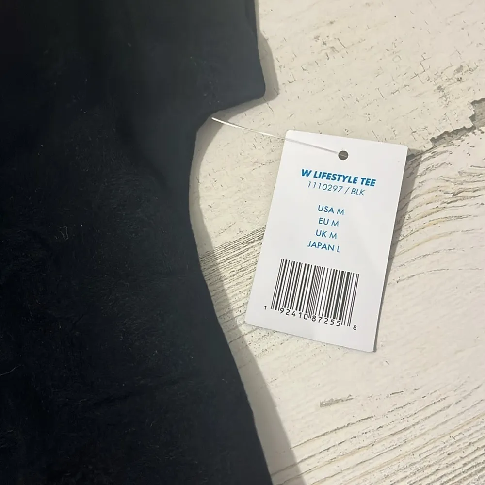 Hoka Lifestyle Tee Size M NWT Black Size M - Image 4