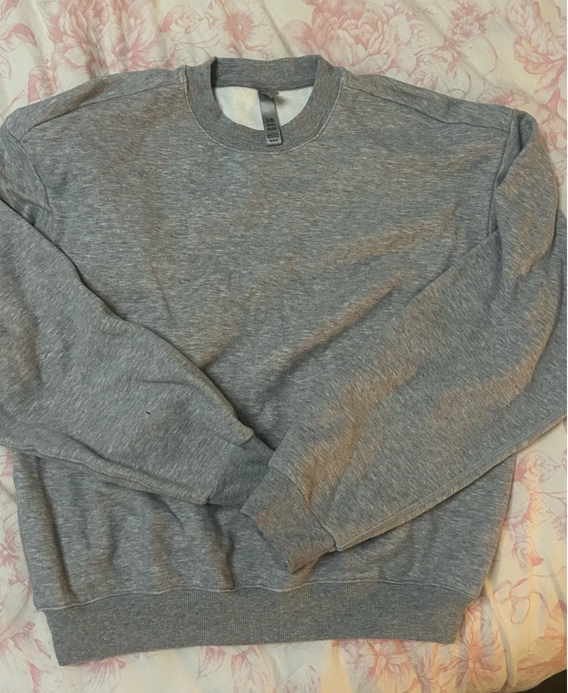 SKIMS Cotton Fleece Sweatshirt Classic Crew Blend - Image 2