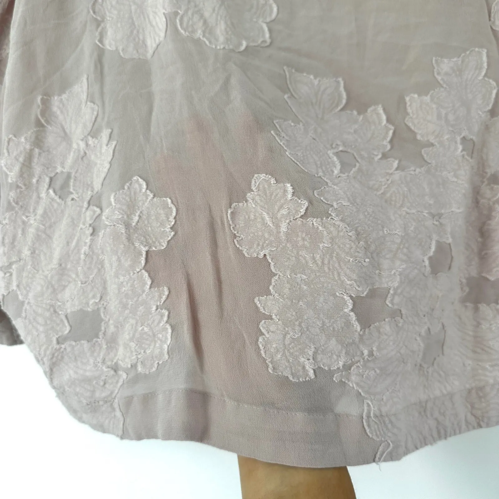 Aritzia‎ Wilfred Floral Embroidered Blouse Sheer Dolman Sleeve Top Mauve Pink S - Image 10