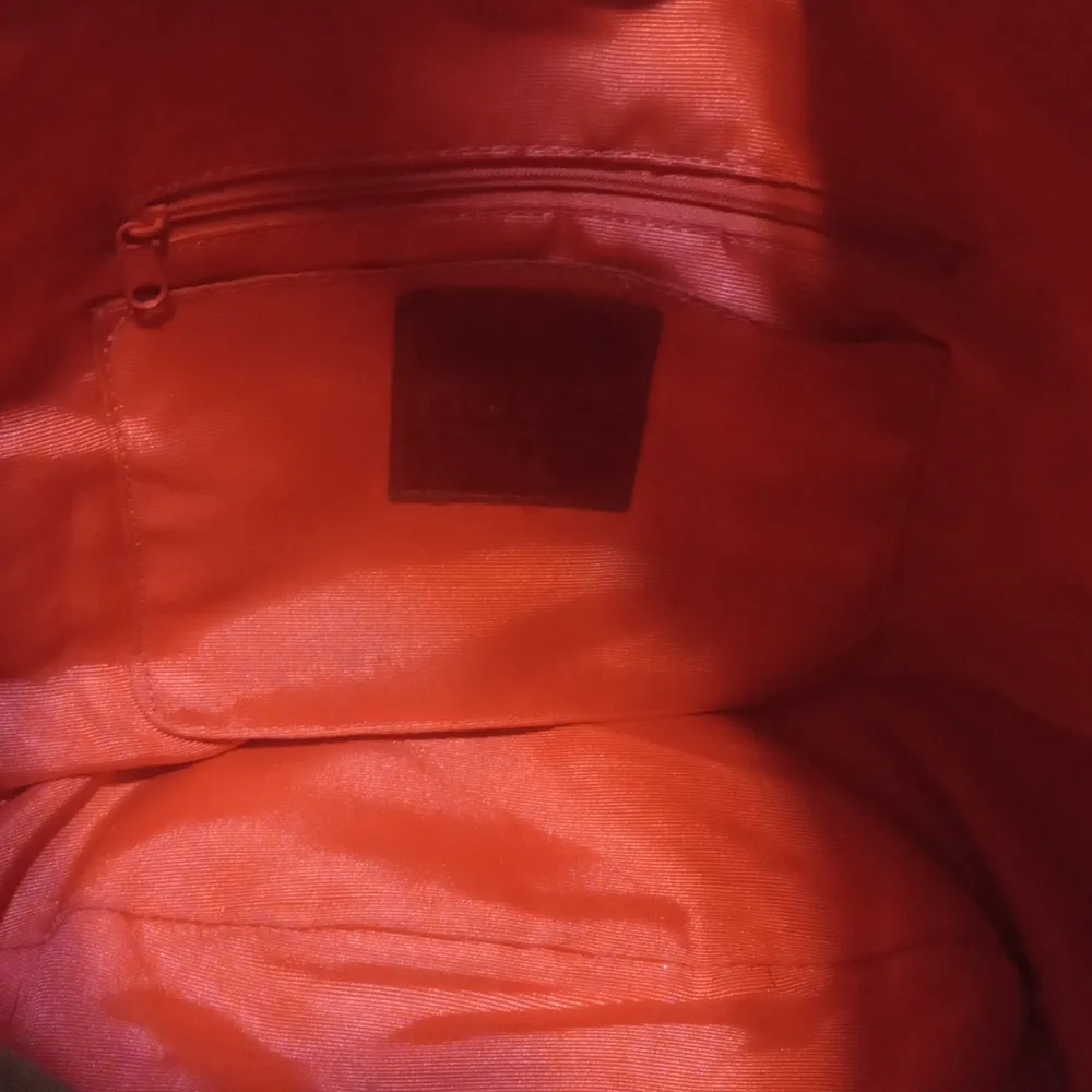 Hobo International Brown & Cream Stingray Print Glazed Leather Shoulder Handbag - Image 13