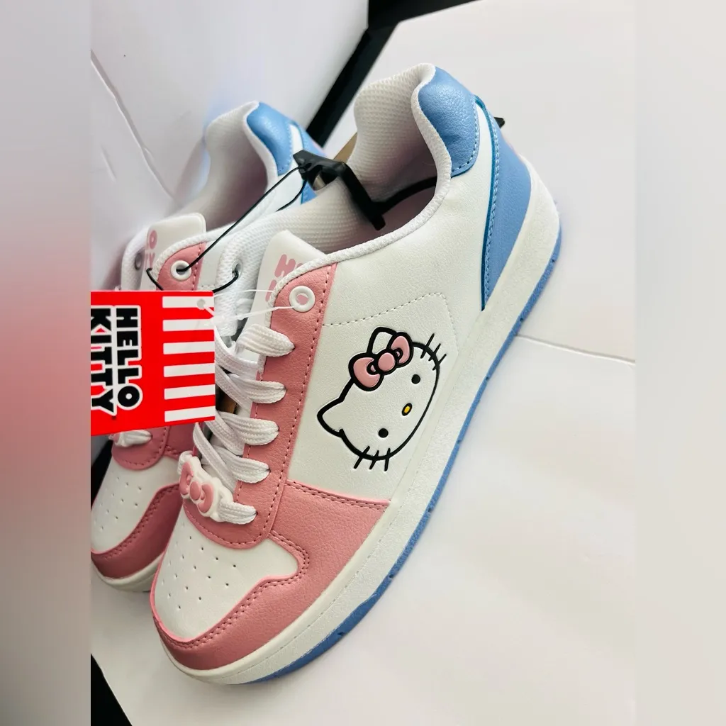 Hello Kitty & Friends By Sanrio Women's Black Casual Court Sneakers 10 - Image 4