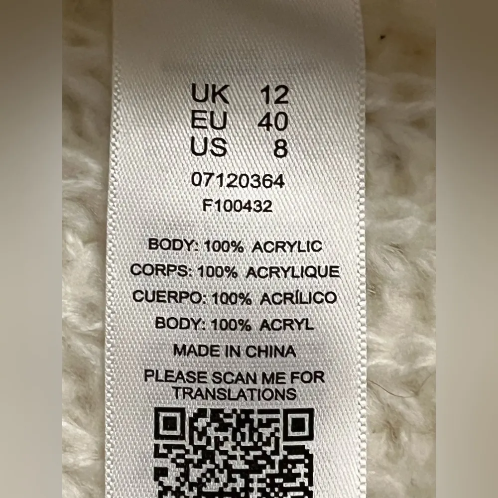 ASOS cream open back sweater NWOT - Image 5