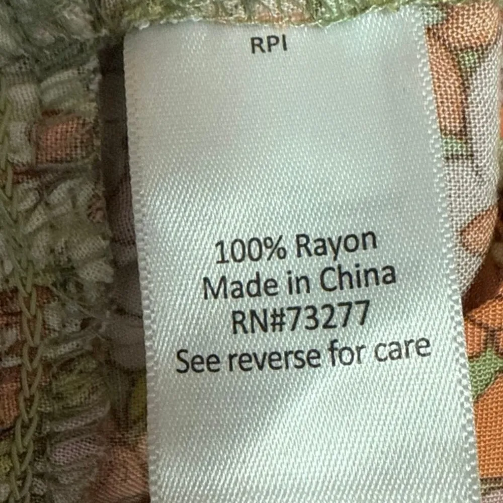 NEW SO Women's Multicolor Floral Long Sleeve Smocked Peplum Crop Blouse Top Sz S - Image 4