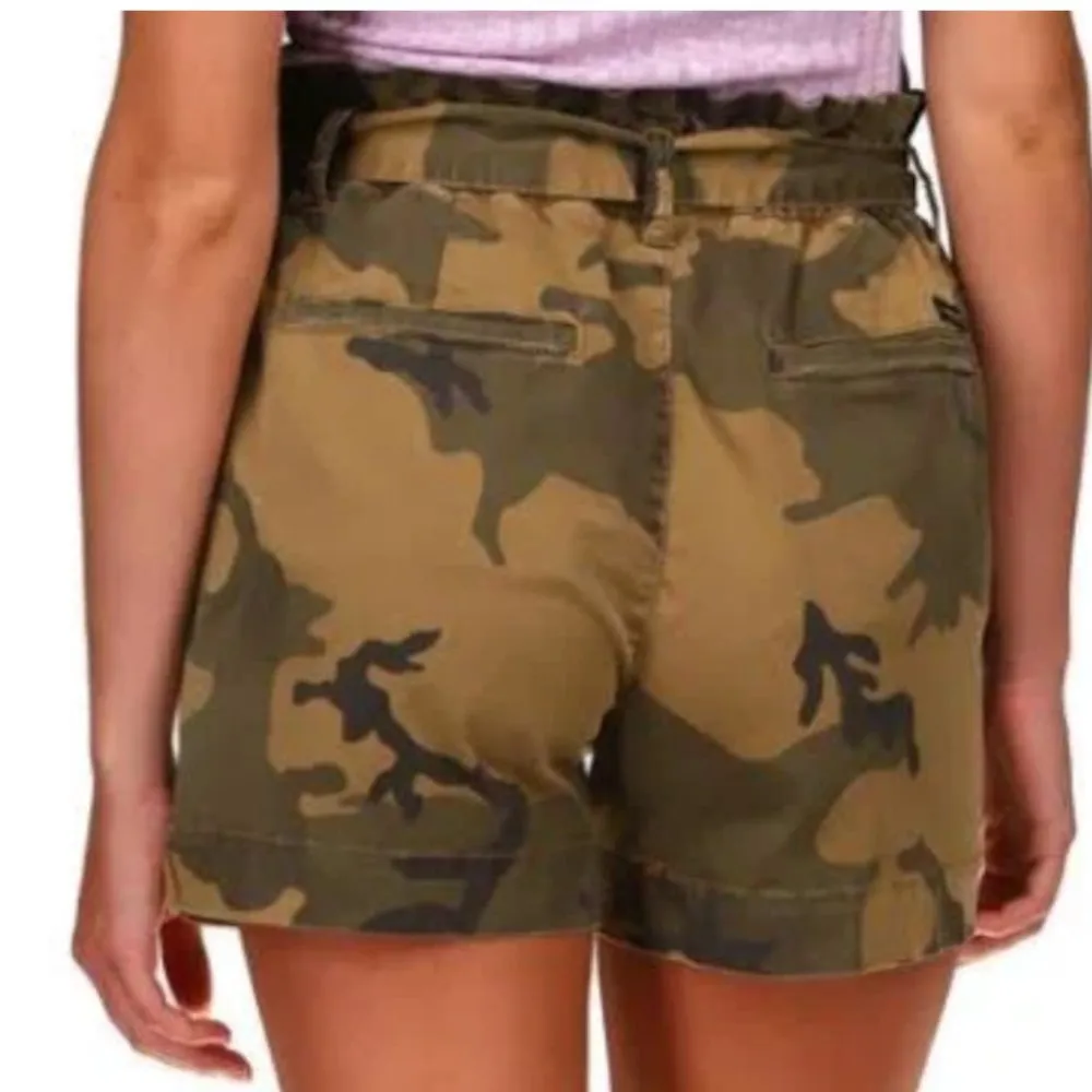 NWT SANCTUARY DAILY SHORT IN LION CAMO  HIGH RISE SZ-27 - Image 4