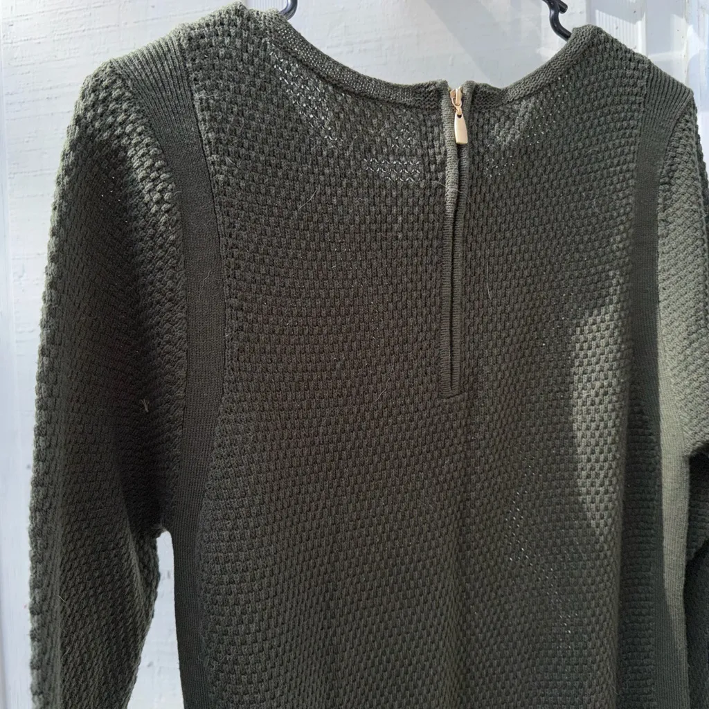 Laundry by Shelli Segal  Olive Knit Dress size large - Image 9