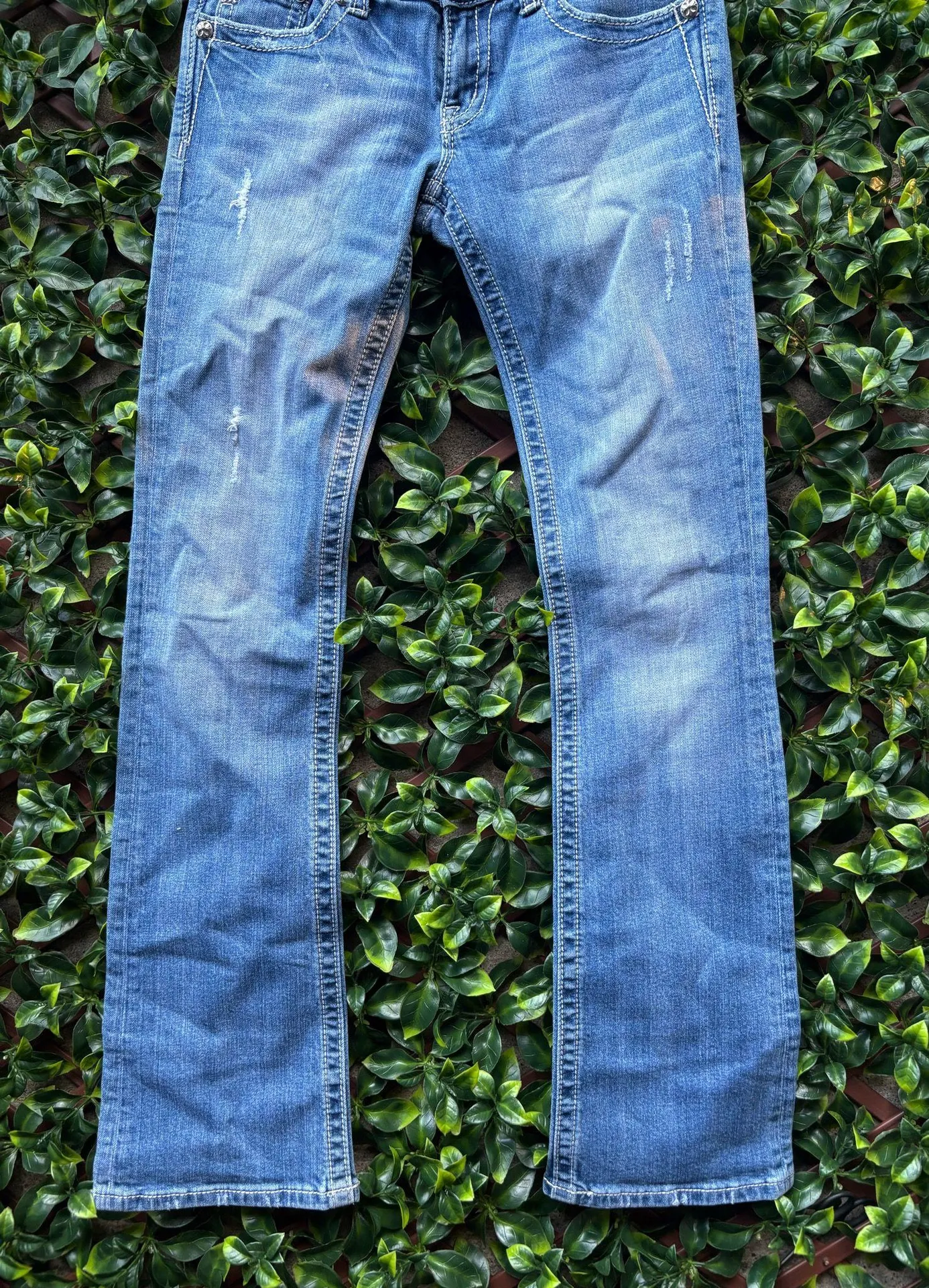 Miss Me Jeans Crystal Embroidered Pocket StraIght size 28 - Image 3