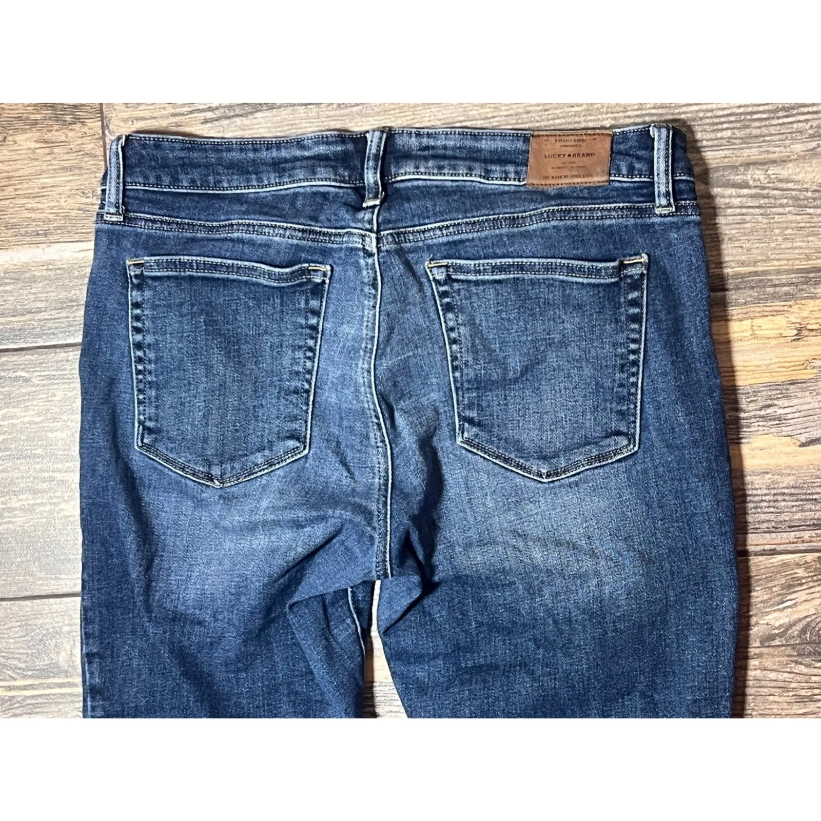 Lucky Brand Lolita Crop Blue Jeans Denim Size 12/31 Soft Comfy Whiskered Ankle - Image 11