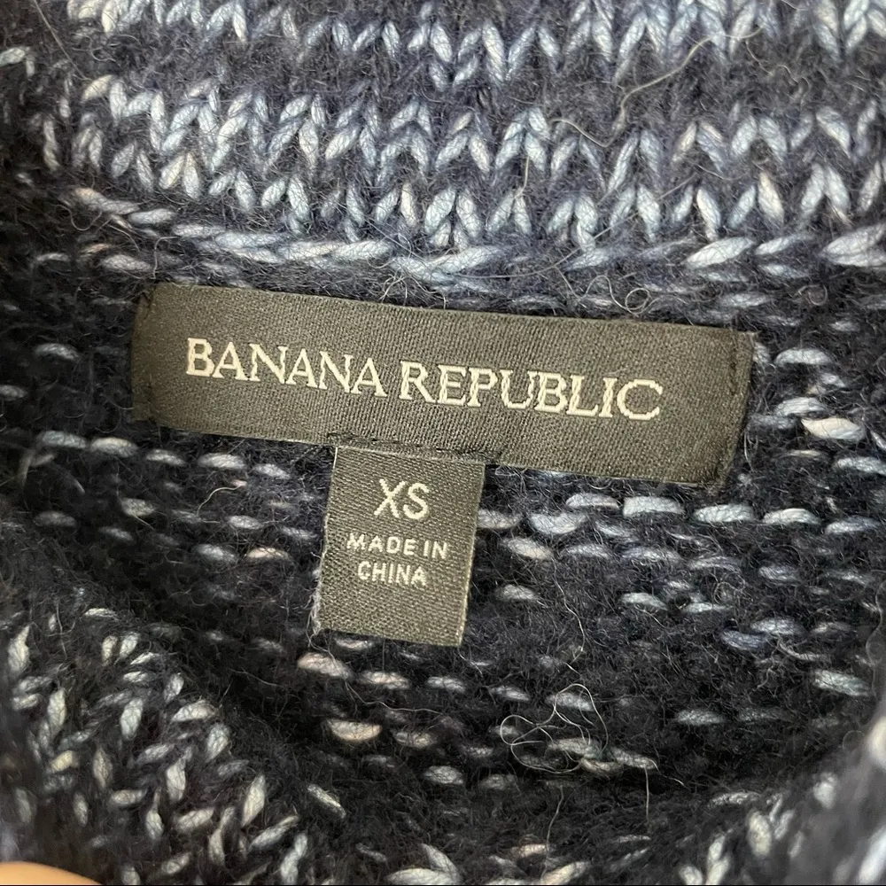 Banana Republic Merino Extra Fine Merino Wool Alpaca Blue Colorblock Sweater - Image 9