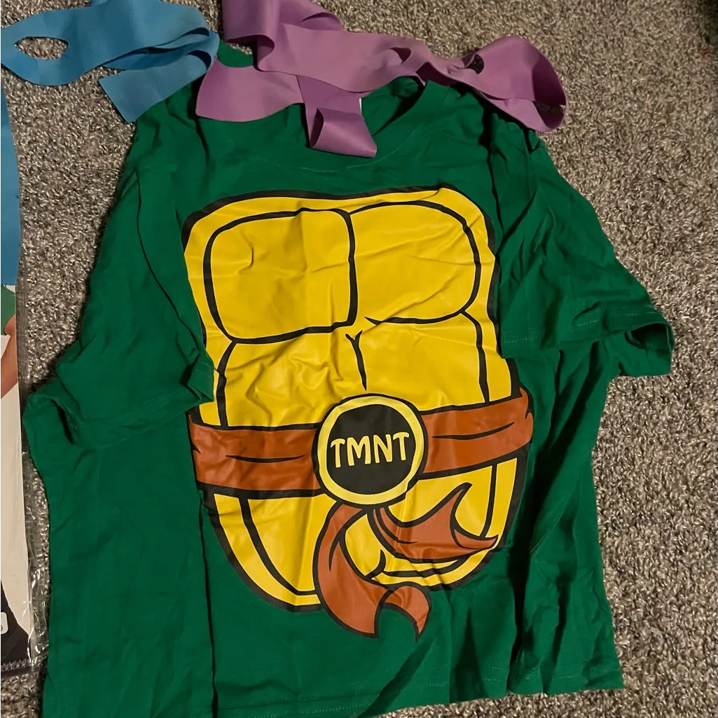 Adult ninja turtle TMNT tee shirt with 2 masks - Image 3