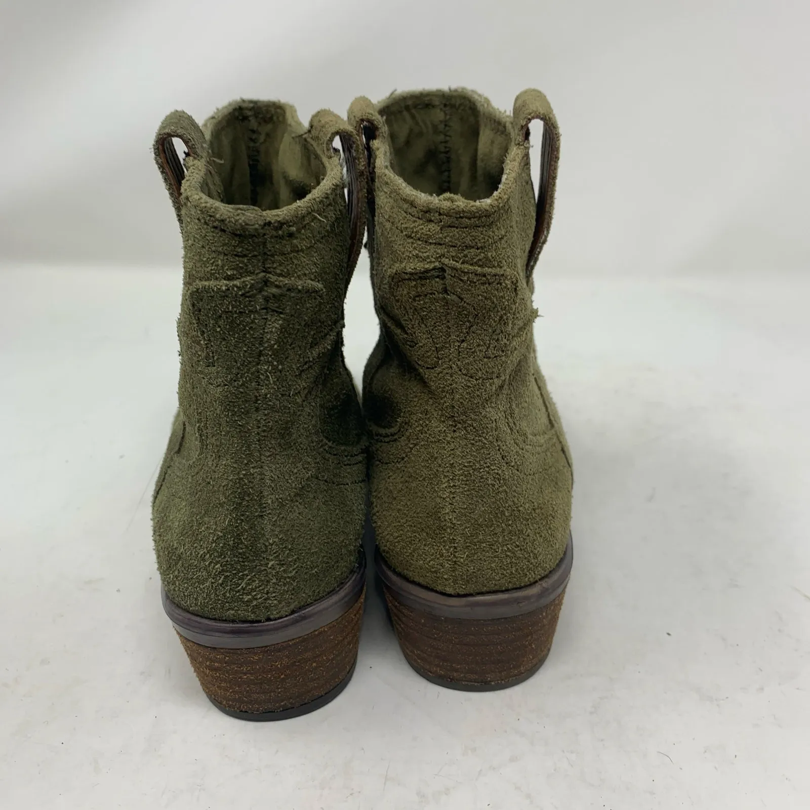 Lucky Brand Terra Green Suede Leather Ankle Boot Bootie Size 7 37 - Image 3