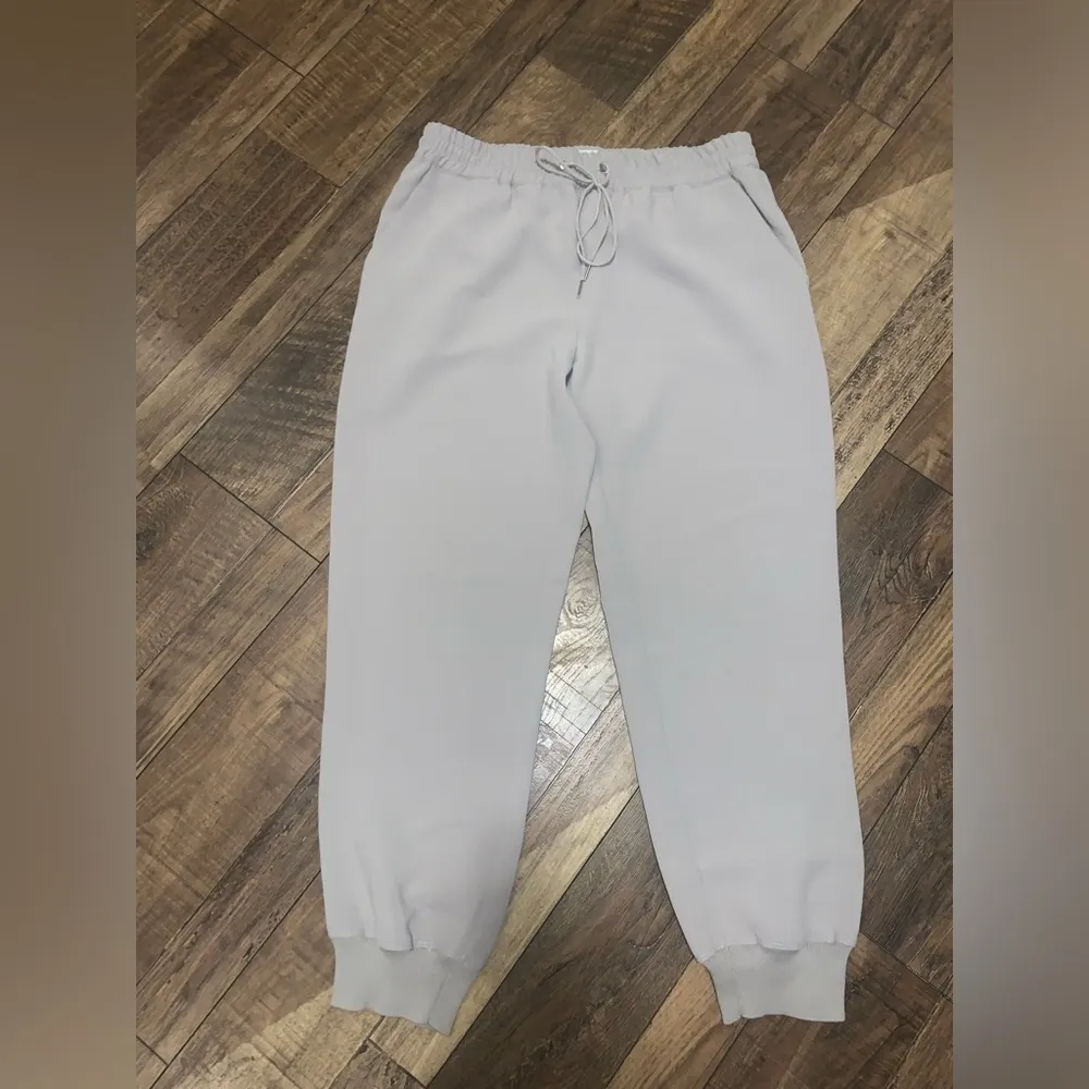 Aritzia Wilfred Buffon Pant Crepe Drawstring Joggers fall casual elastic $98 - Image 2