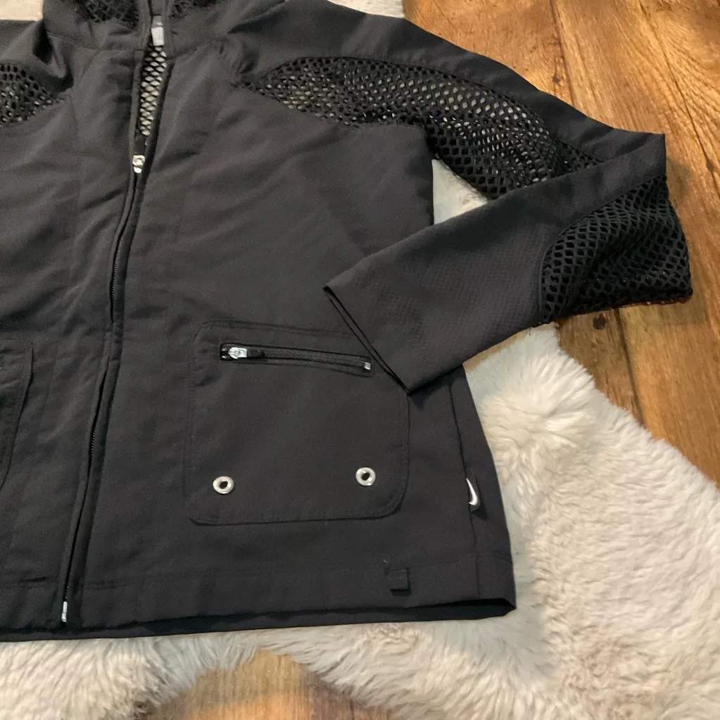 Nike Sphere‎ Dry Jacket Womens Small Mesh Hooded Zip Front Pockets Black - Image 2