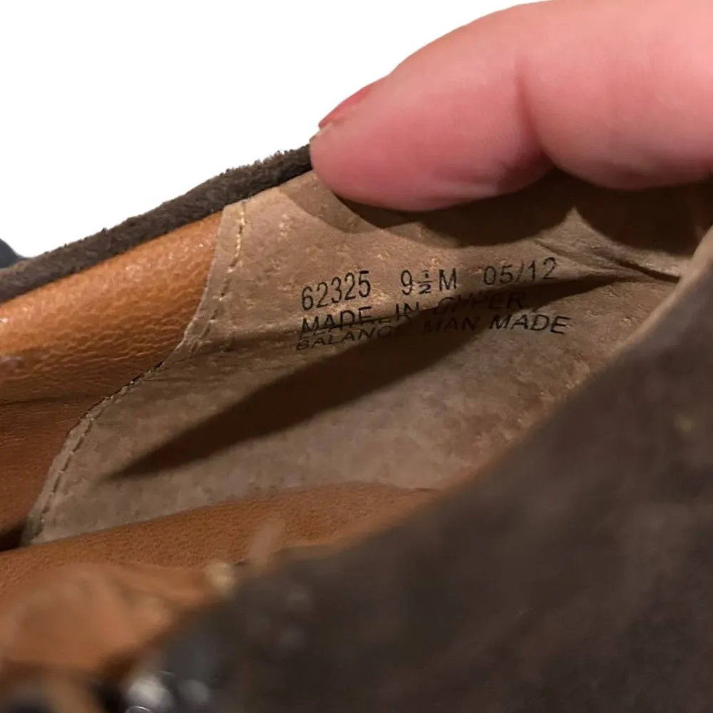 Clarks Artisan Society Gown Brown Suede Leather Booties Sz 9.5 - Image 7