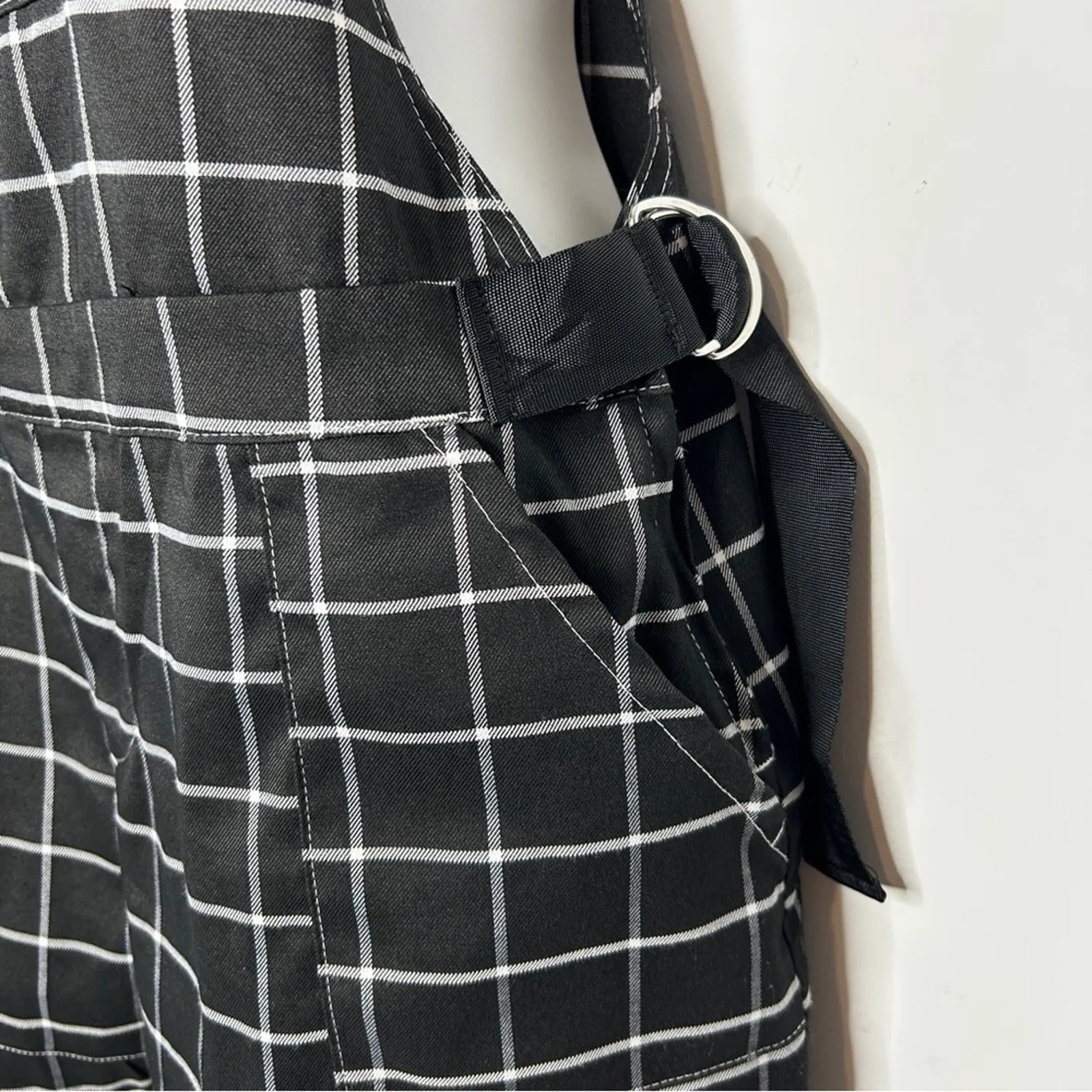 HOT TOPIC Shortalls Shorts Overalls Size Medium Emo Punk Skater Goth Grunge Alt - Image 5