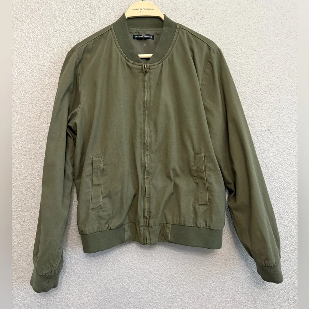 Brandy Melville Bomber Zip Up Jacket Size Large in‎ Green - Image 2