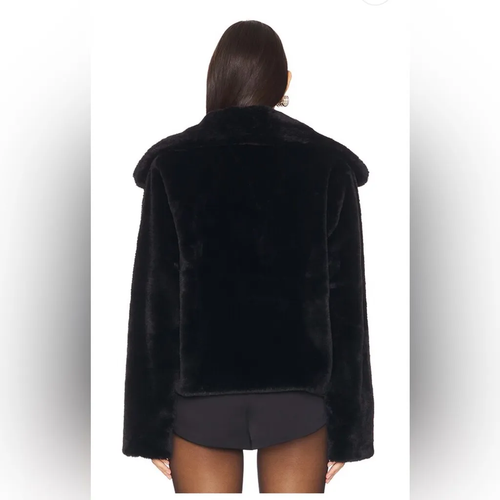 superdown  Willow Faux Fur Coat in Black, size L - Image 4