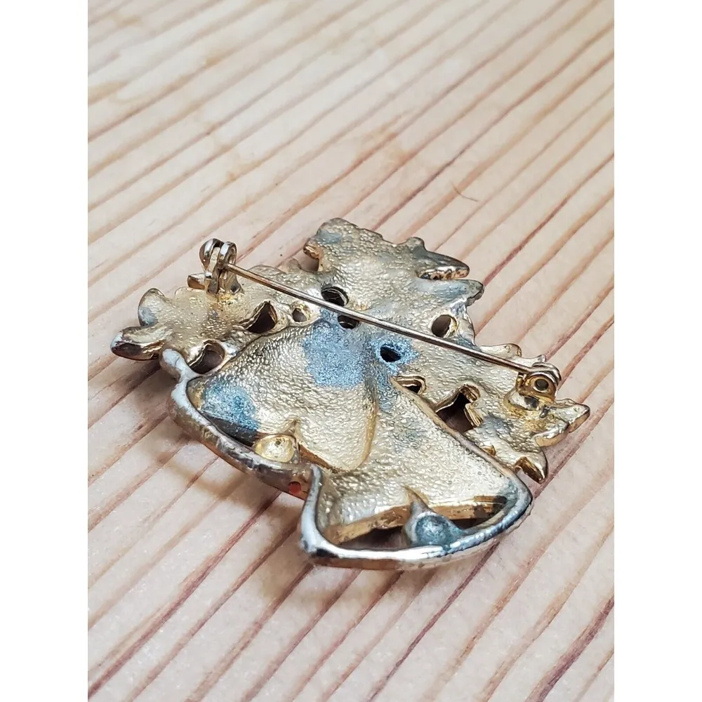 VTG Christmas Bells Brooch Gold Tone Metal Red Green Gold Enamel Hat Lapel Pin - Image 4