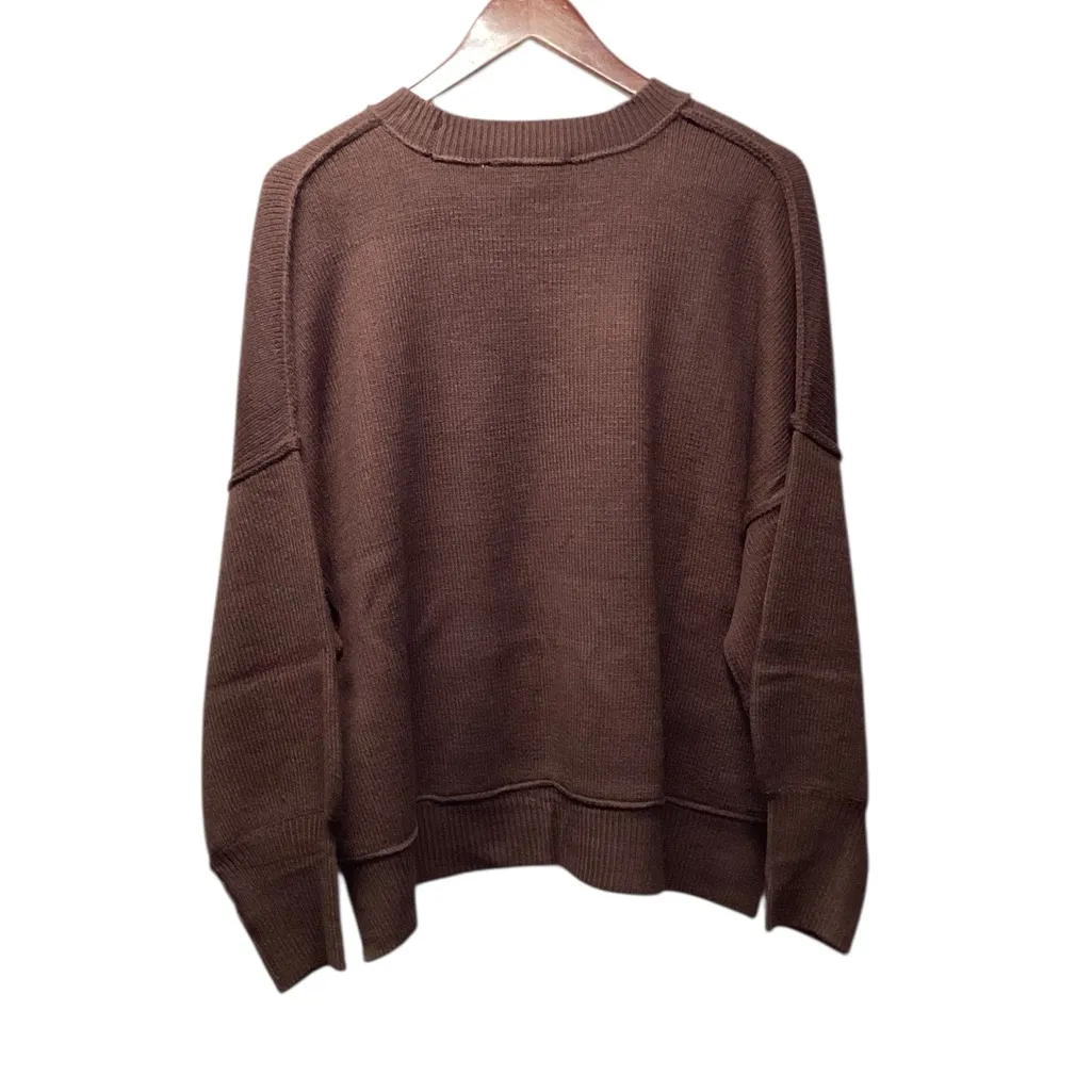 Vine & Love oversized crew neck Sweater. Size Medium - Image 5