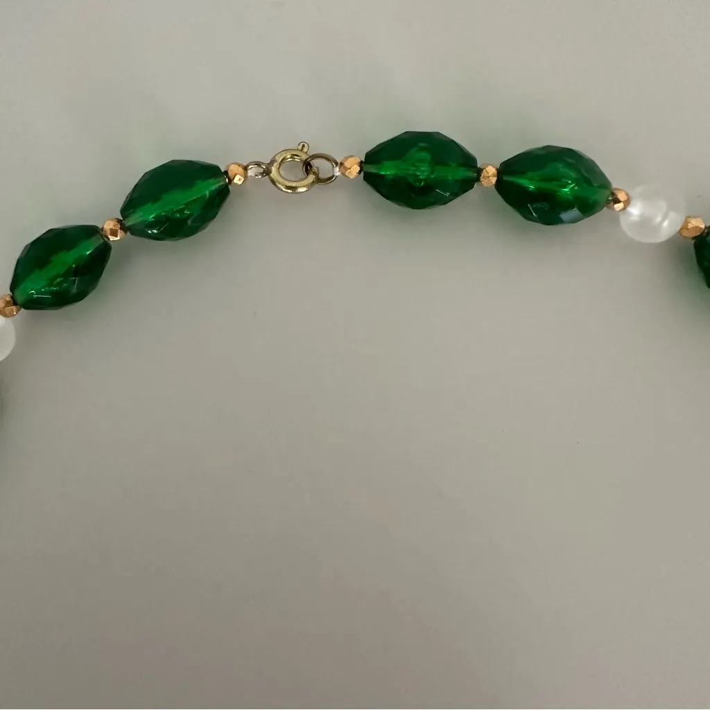 Anthropologie Vintage Beaded Necklace in Emerald Green, Gold, and Frosted Clear - Image 4