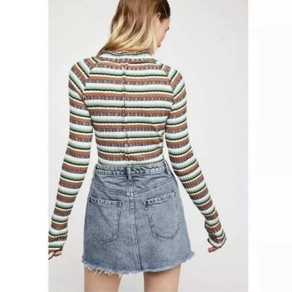 Free People We The Free Zip It Up Denim Skirt - 26 - Image 2