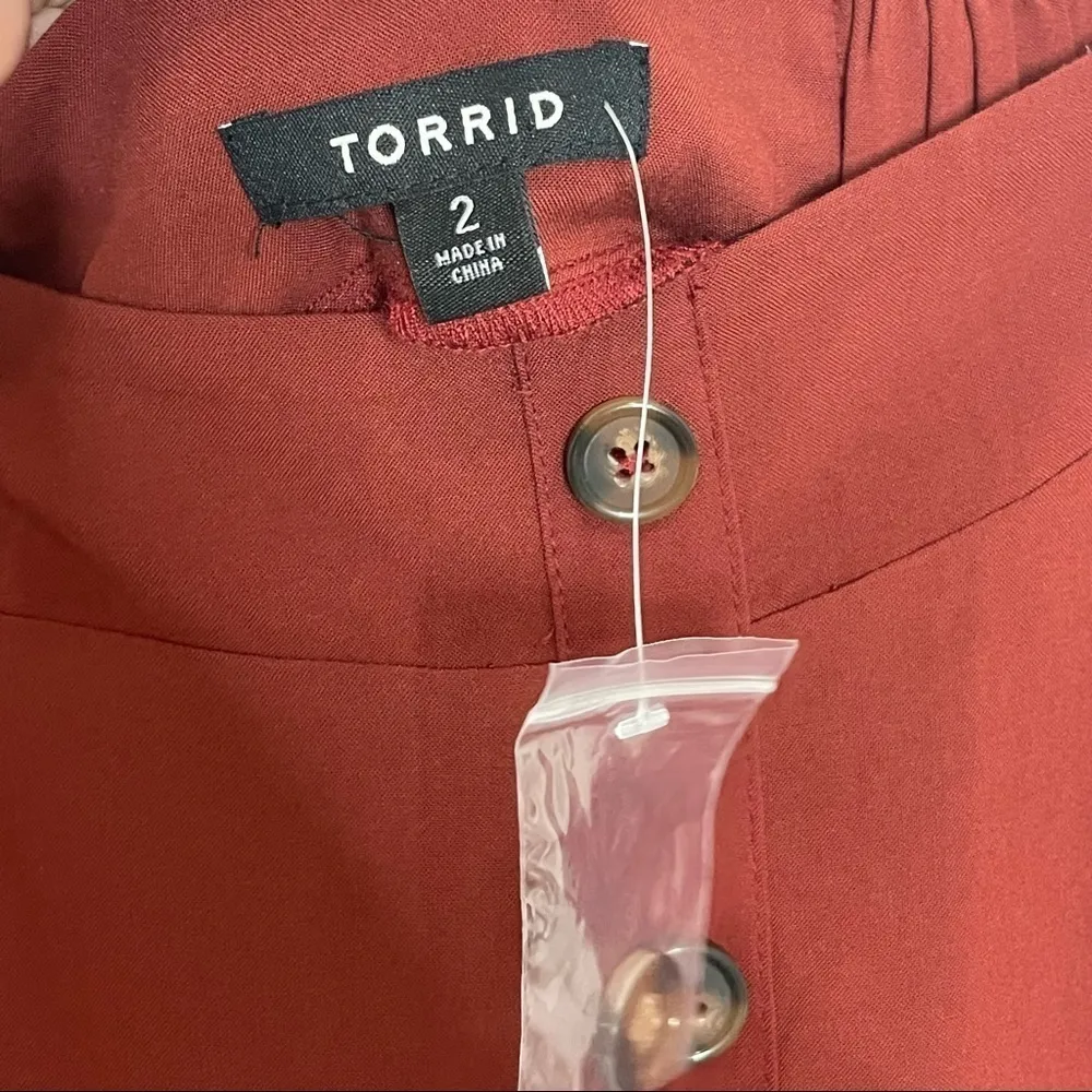 Torrid Button front skirt in rust red 543 - Image 5