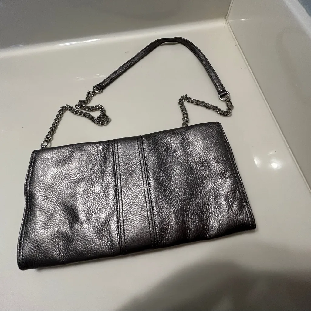 Michael Kors Silver Chain Convertible Crossbody/Clutch - Image 7