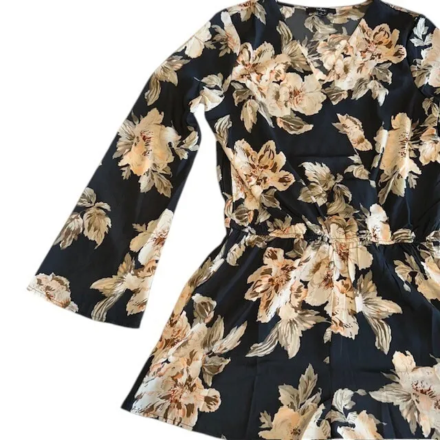 Lulus‎ Prairie Daydream Washed Floral Print Romper Sz Medium - Image 11