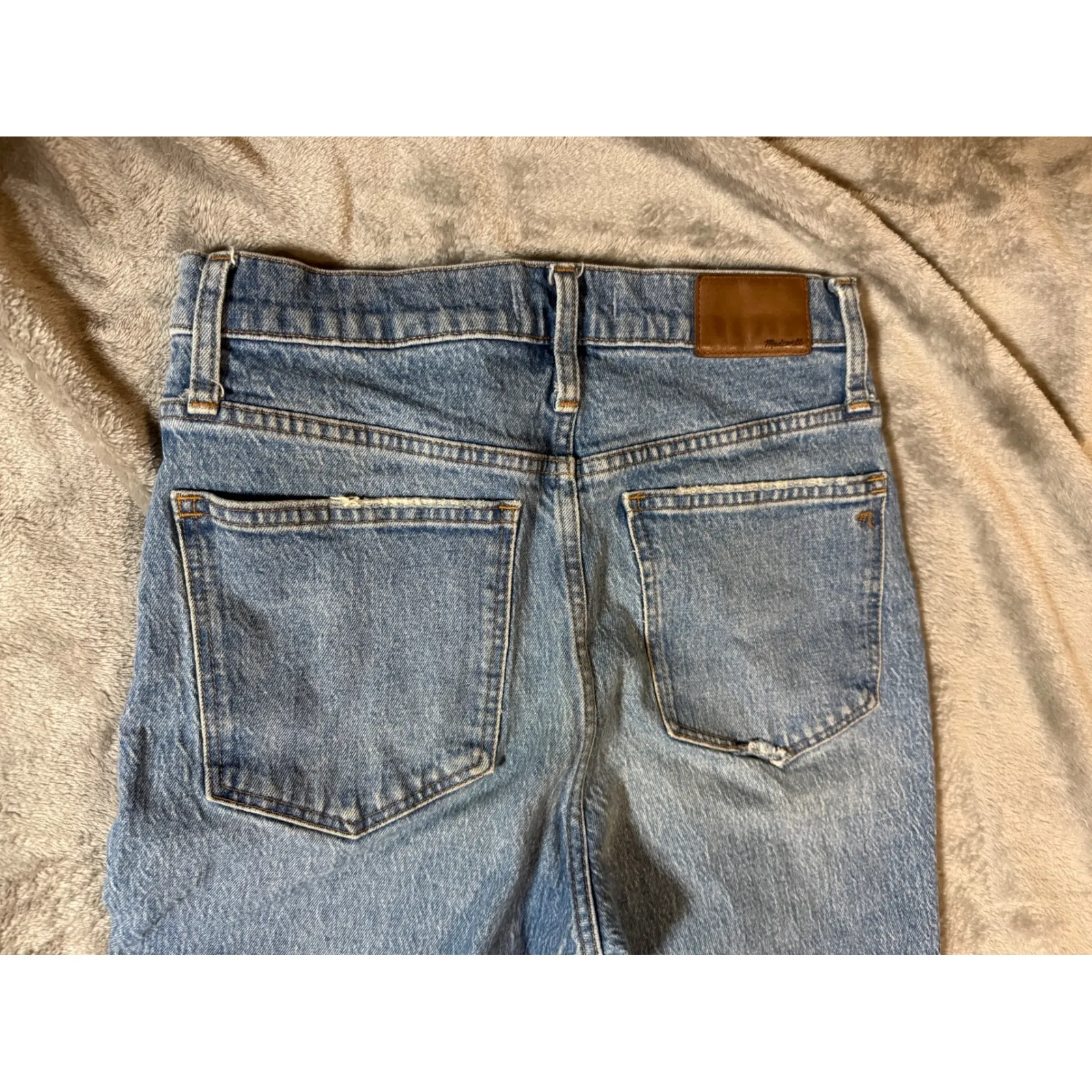 NWOT Madewell Size 26 Classic Straight Jeans‎ in Nearwood Wash Nearwood Wash - Image 6