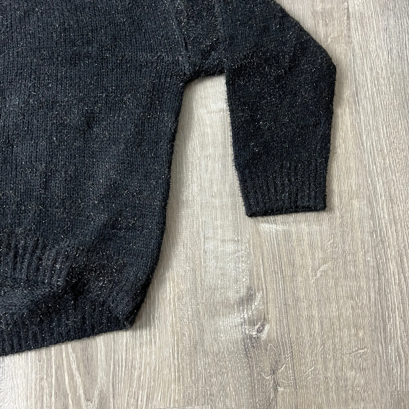 Wild Fable Women's Black Crewneck Long Sleeve Tinsel Sweater - Size XL - NWT - Image 5