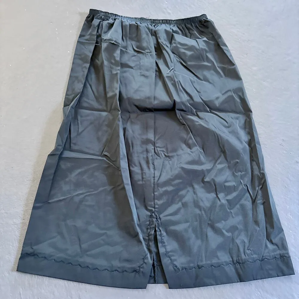 Vintage Val Mode Black Embroidered Half Slip Skirt Medium - Image 4