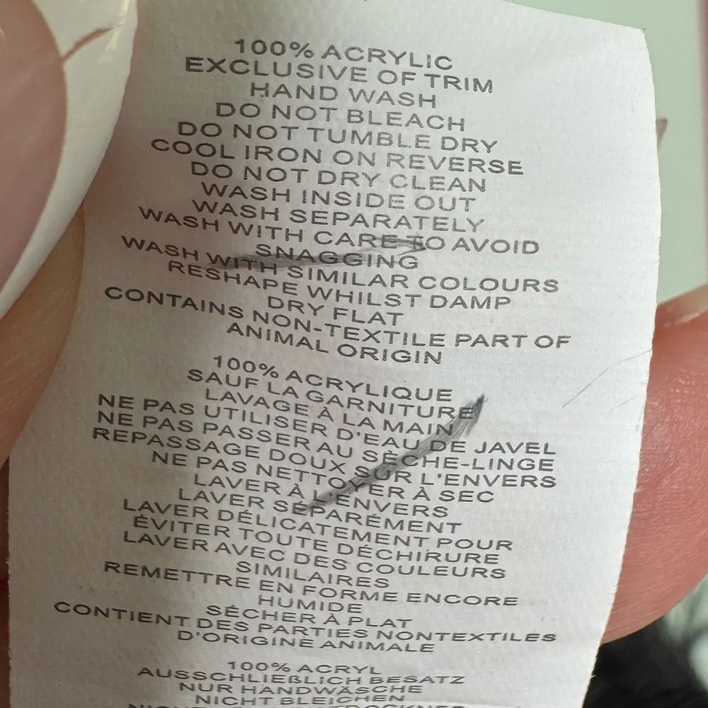 BOOHOO Black Womens Small Feathered Knitted Fuzzy Crop Sweater - Image 10