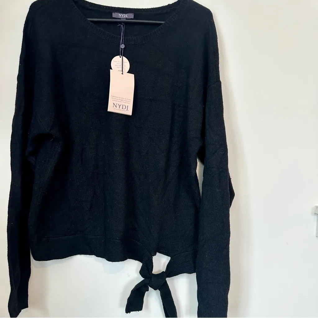 NWT NYDJ Women's Black Tie Front Sweater - Size: Large - Image 6