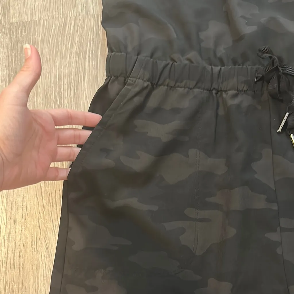 Kyodan Outdoor Women’s‎ XS Black Camo  Sleeveless Zip Back Elastic Waist Romper - Image 11