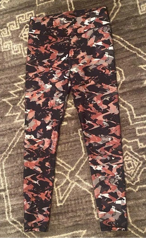Fabletics Define Power Hold 7/8 High Waisted Leggings - Image 2