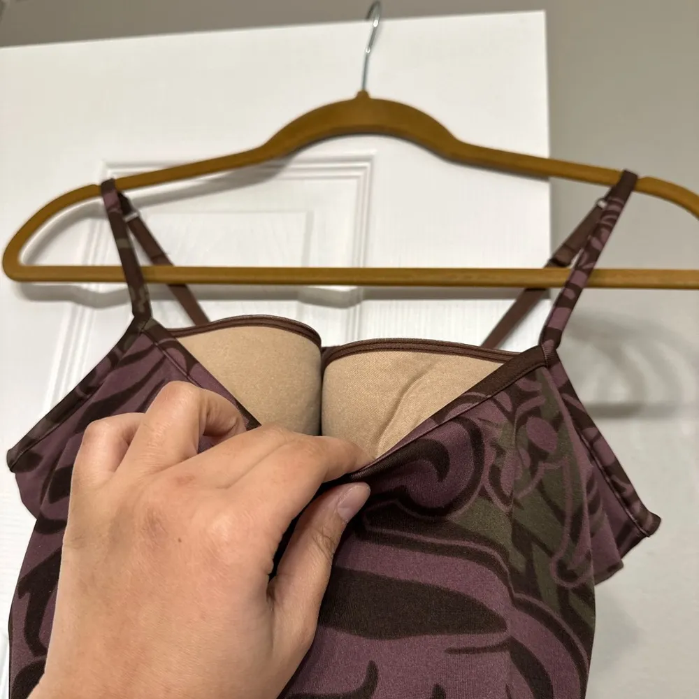 ATHLETA tank attached bra - Image 2