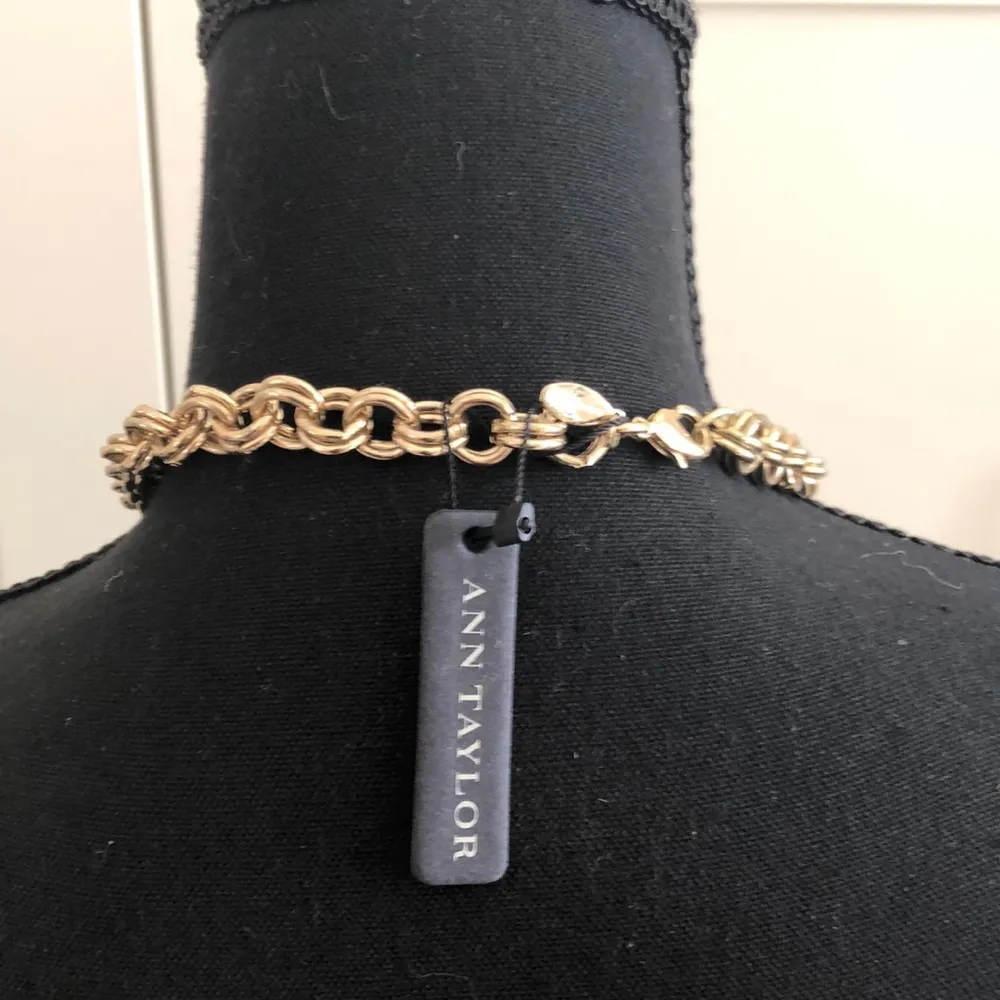 Ann Taylor neck lace - Image 2