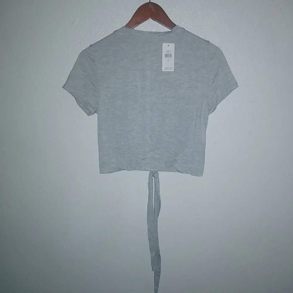 Lydaa S/M Grey Capped Sleeve Bottom Tie Crop Top Gray Size M - Image 5