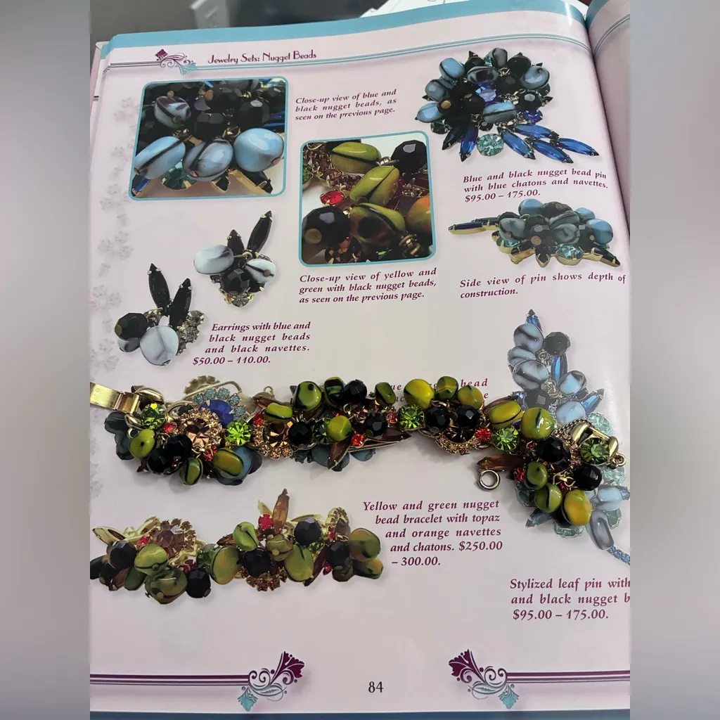 Juliana D & E Carmen Miranda book piece nugget bead bracelet Gold - Image 3