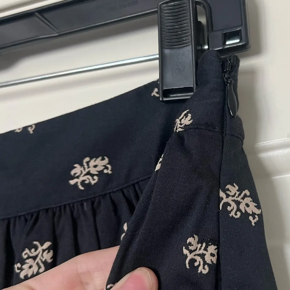 Hill House Home The Krista Skirt Khaki Autumn Paisley - Image 7