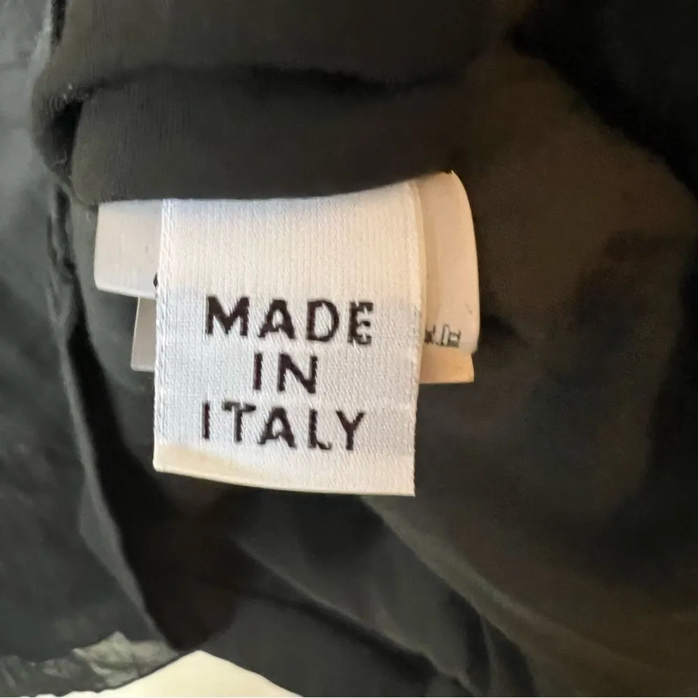 European Culture Black V - Image 4