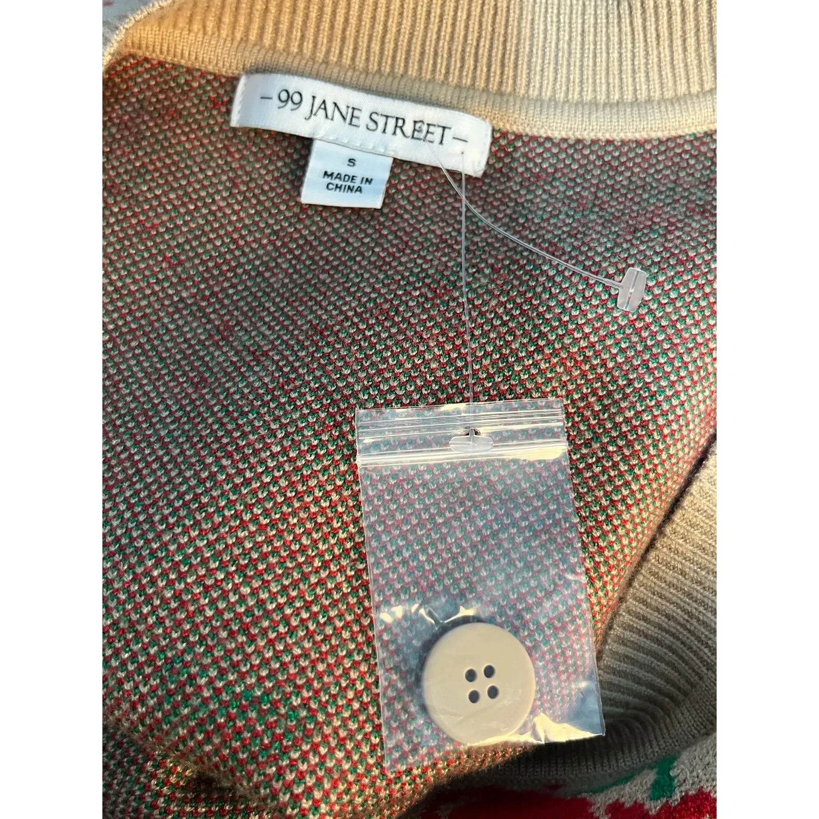 99 Jane Street Cardigan Sweater Small Tan Cherries Grandma Core Twee NWOT - Image 8