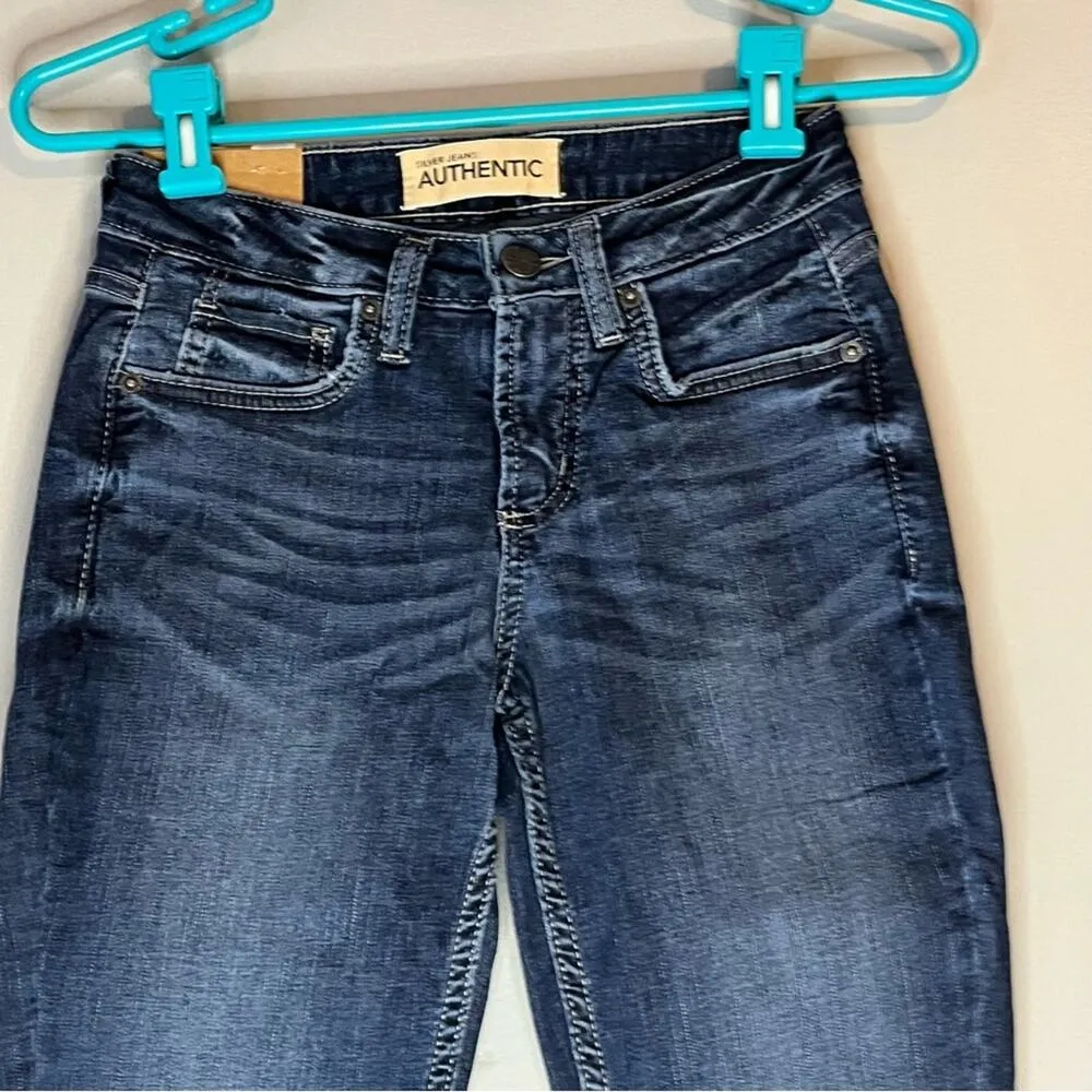 NWT! Silver Jeans Authentic The Curvy Mid Rise Skinny Jean Size 0 / L31 - Image 3